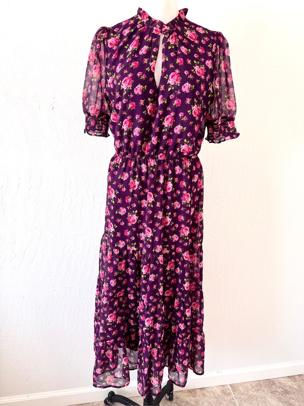 Betsey Johnson Floral Keyhole Midi Dress in Deep Purple with Pink Roses Small - Picture 2 of 11